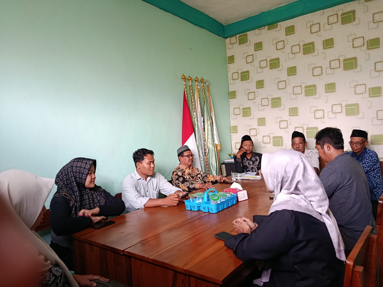 Gambar Berita: Satu Visi, Satu Komitmen: SMK Ma'arif NU Mantup Resmi Tandatangani Pakta Integritas PTK